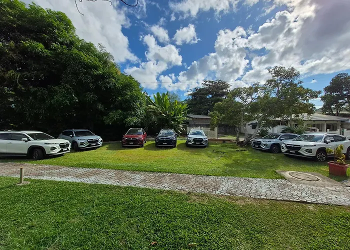 Beau Vallon Bungalows