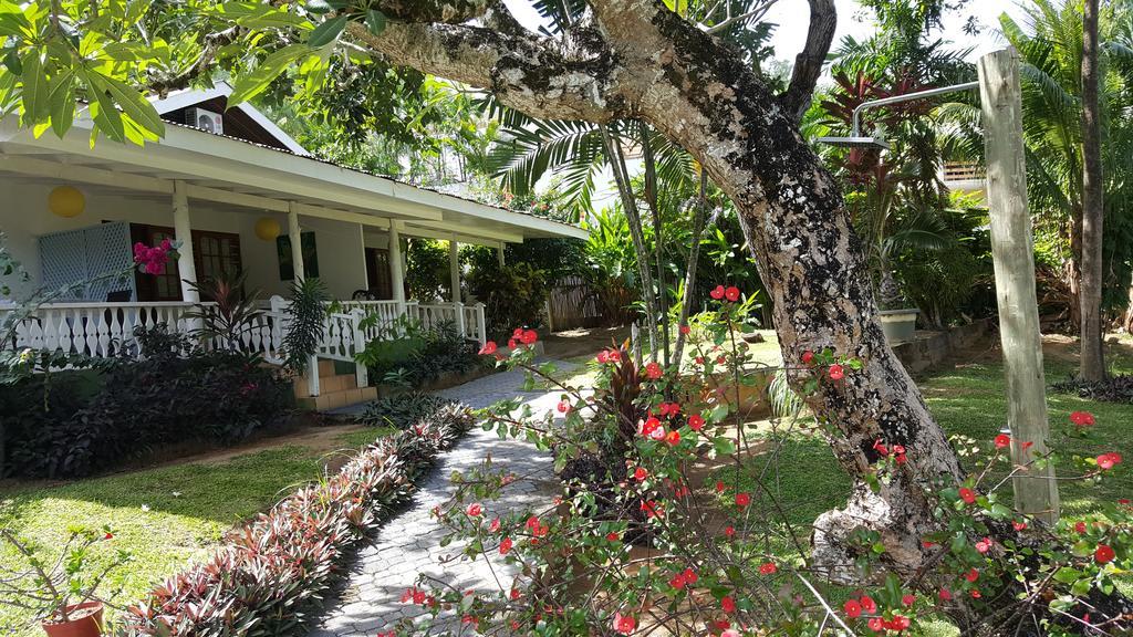 Guest house Beau Vallon 3*