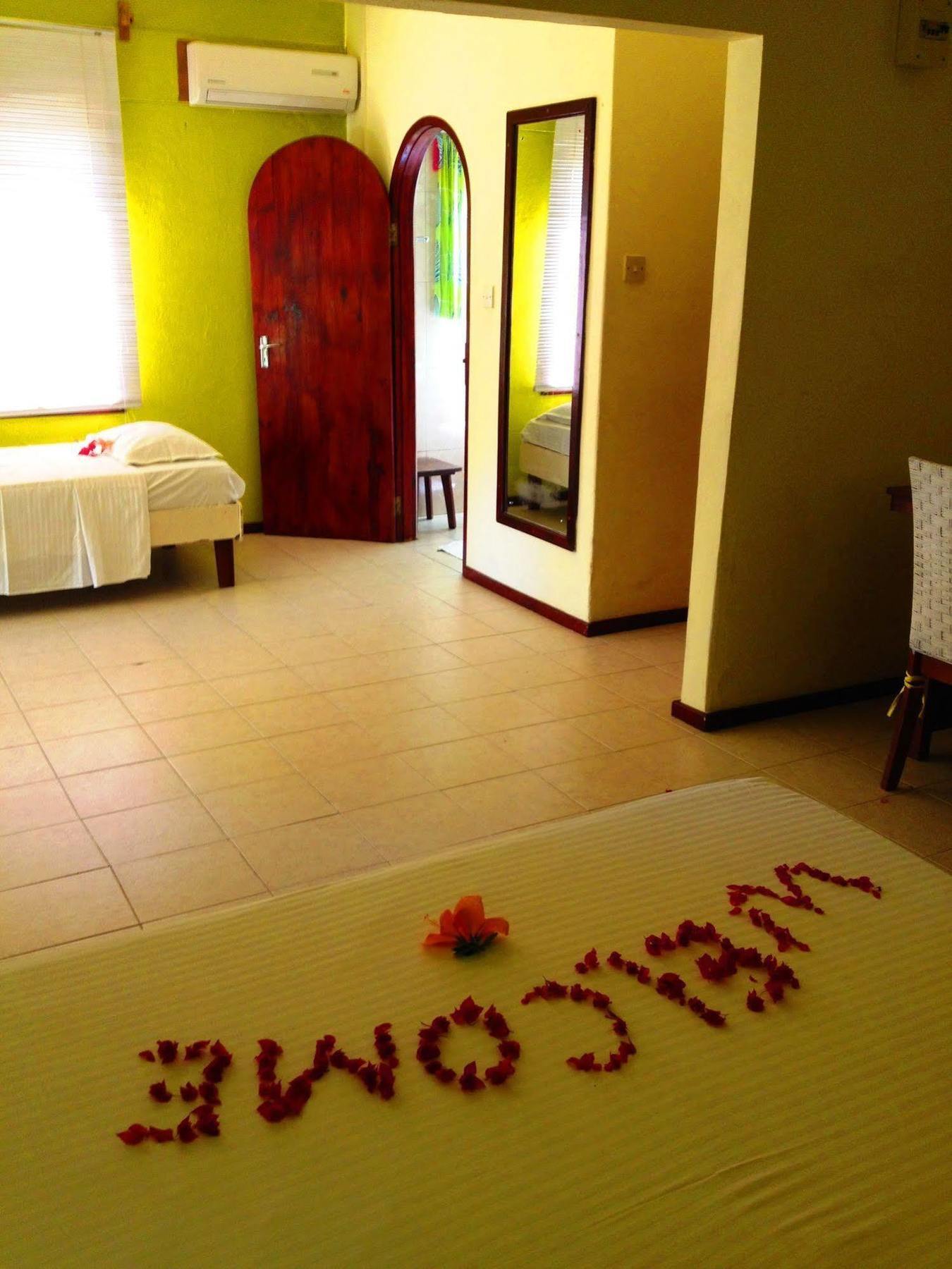Beau Vallon 3*